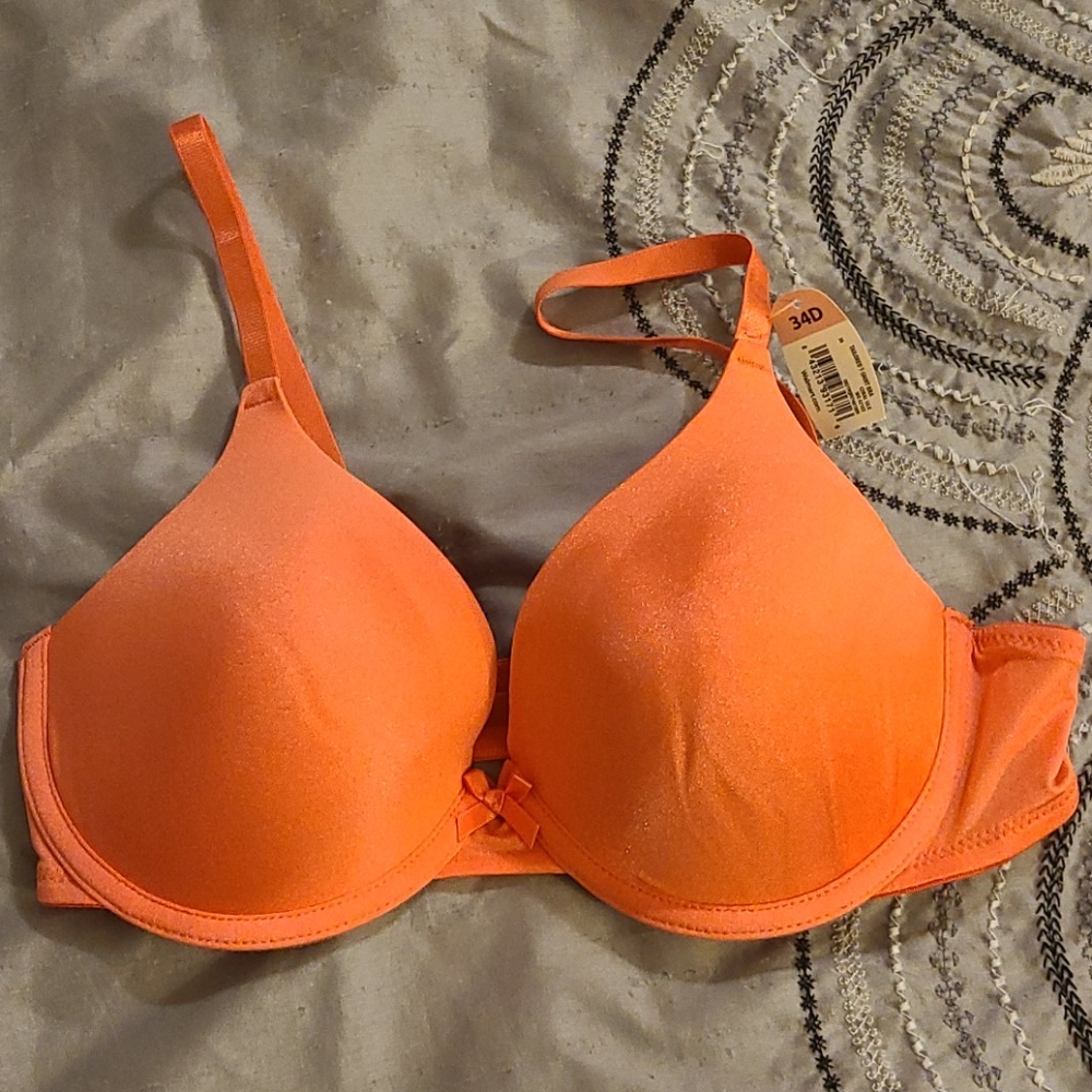 Brand new bra